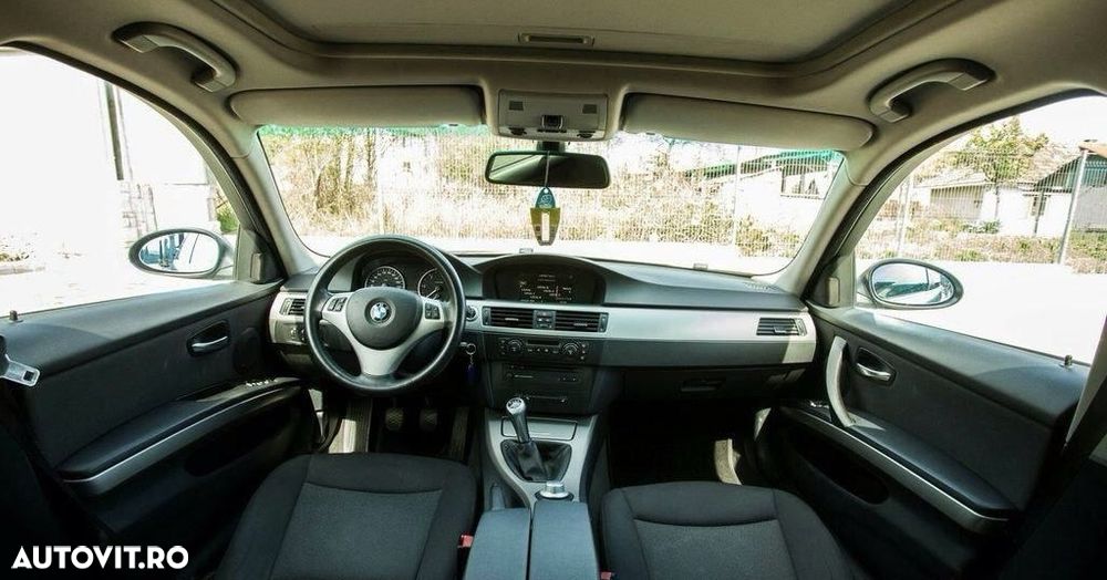 BMW Seria 3 320d - 3