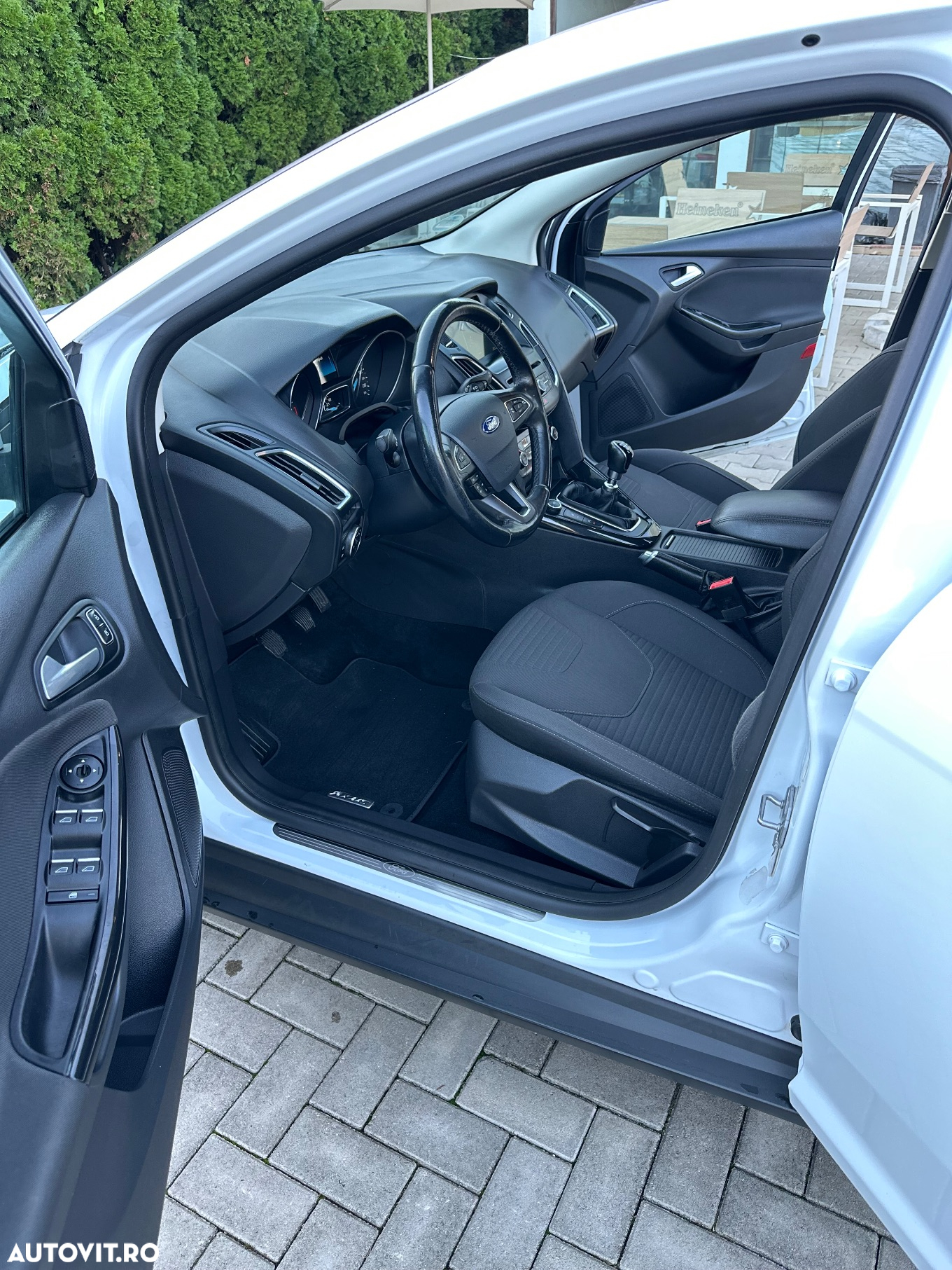 Ford Focus 1.5 EcoBlue Start-Stopp-System TITANIUM STYLE - 15