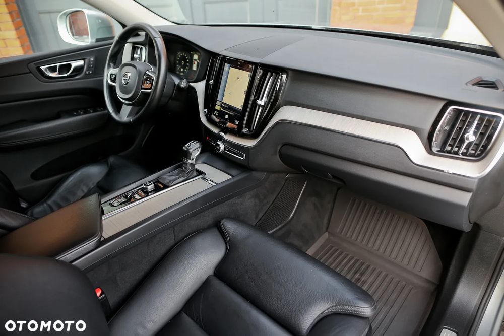 Volvo XC 60 D4 AWD Geartronic Inscription - 23