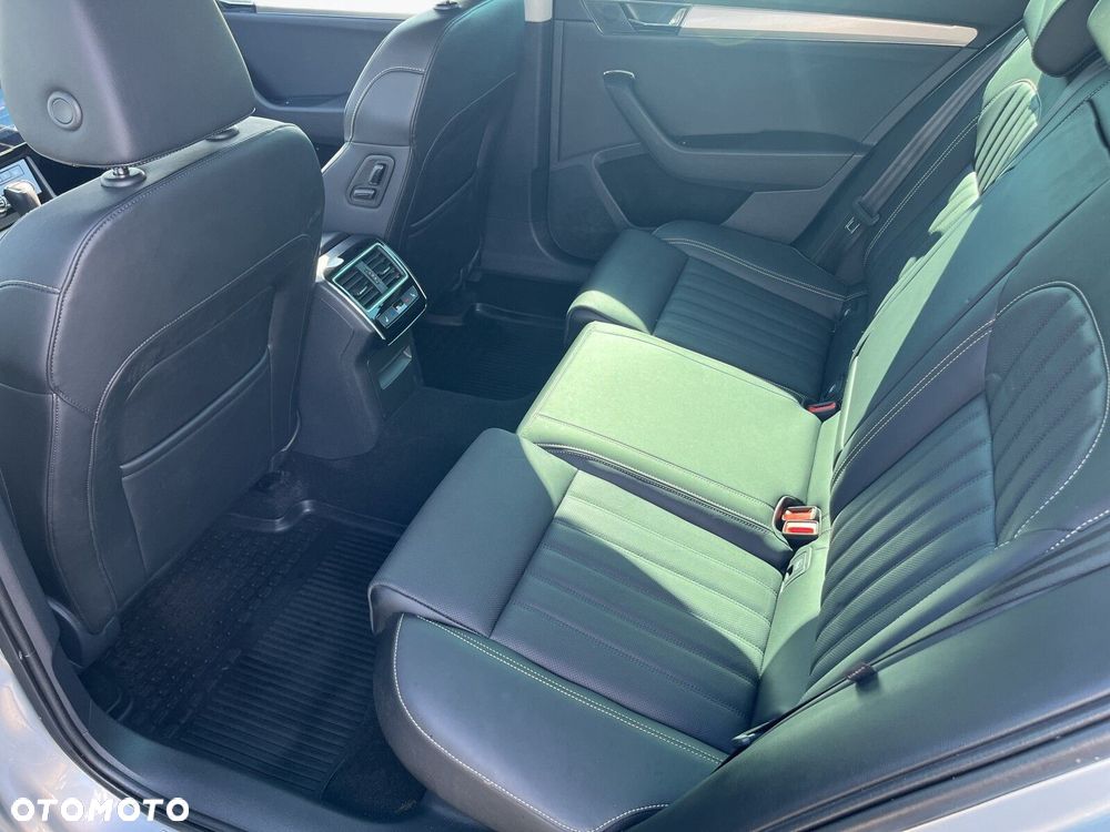 Skoda Superb 2.0 TDI SCR 4x4 L&K DSG - 15