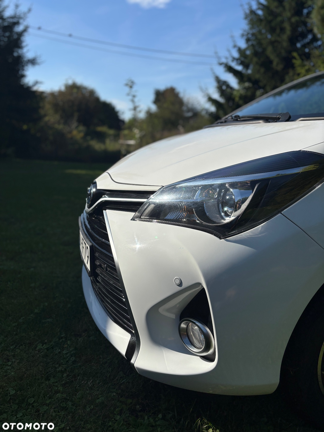 Toyota Yaris Hybrid 100 Premium - 12