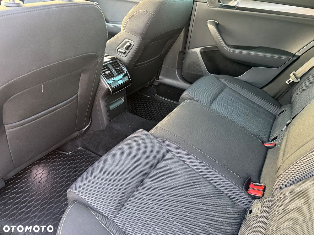 Skoda Superb 2.0 TSI Ambition DSG - 23