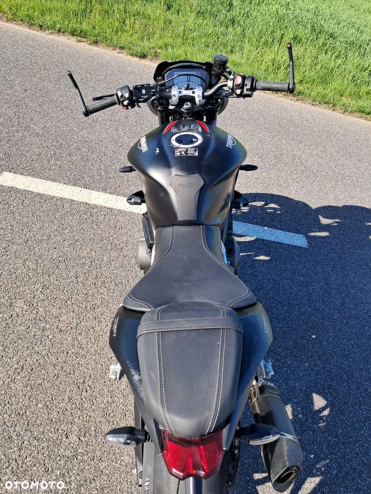 Triumph Street Triple - 6