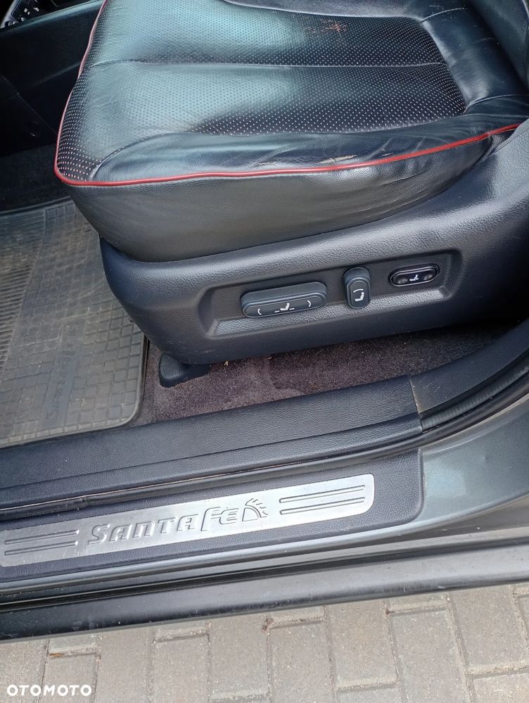 Hyundai Santa Fe - 15