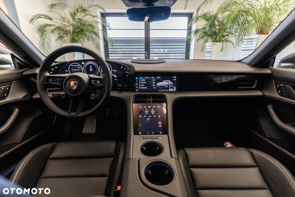 Porsche Taycan 105kWh 4S Black Edition - 10