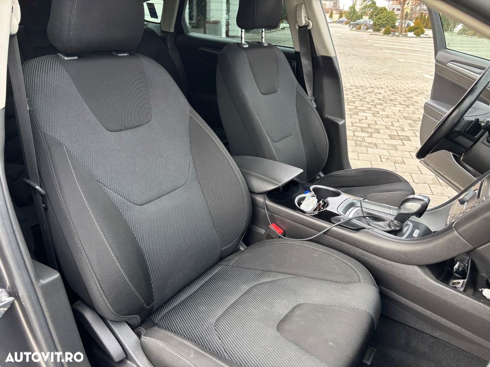 Ford Mondeo 2.0 TDCi Powershift - 16