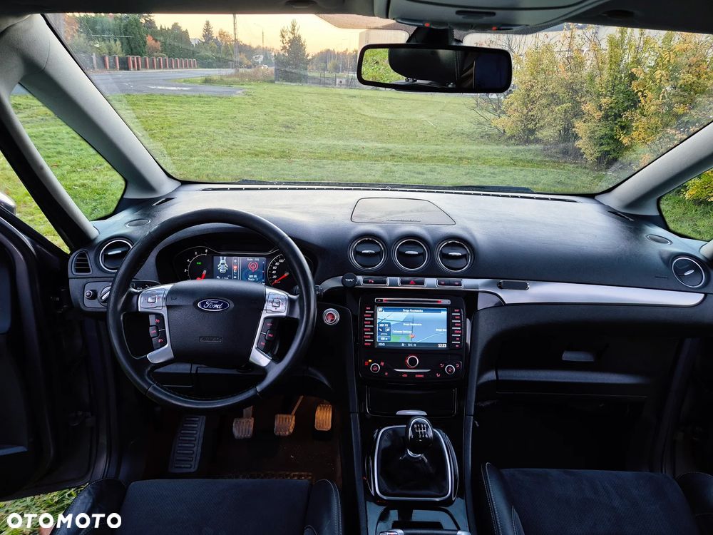Ford Galaxy 2.0 TDCi Platinium X (Titanium) - 29