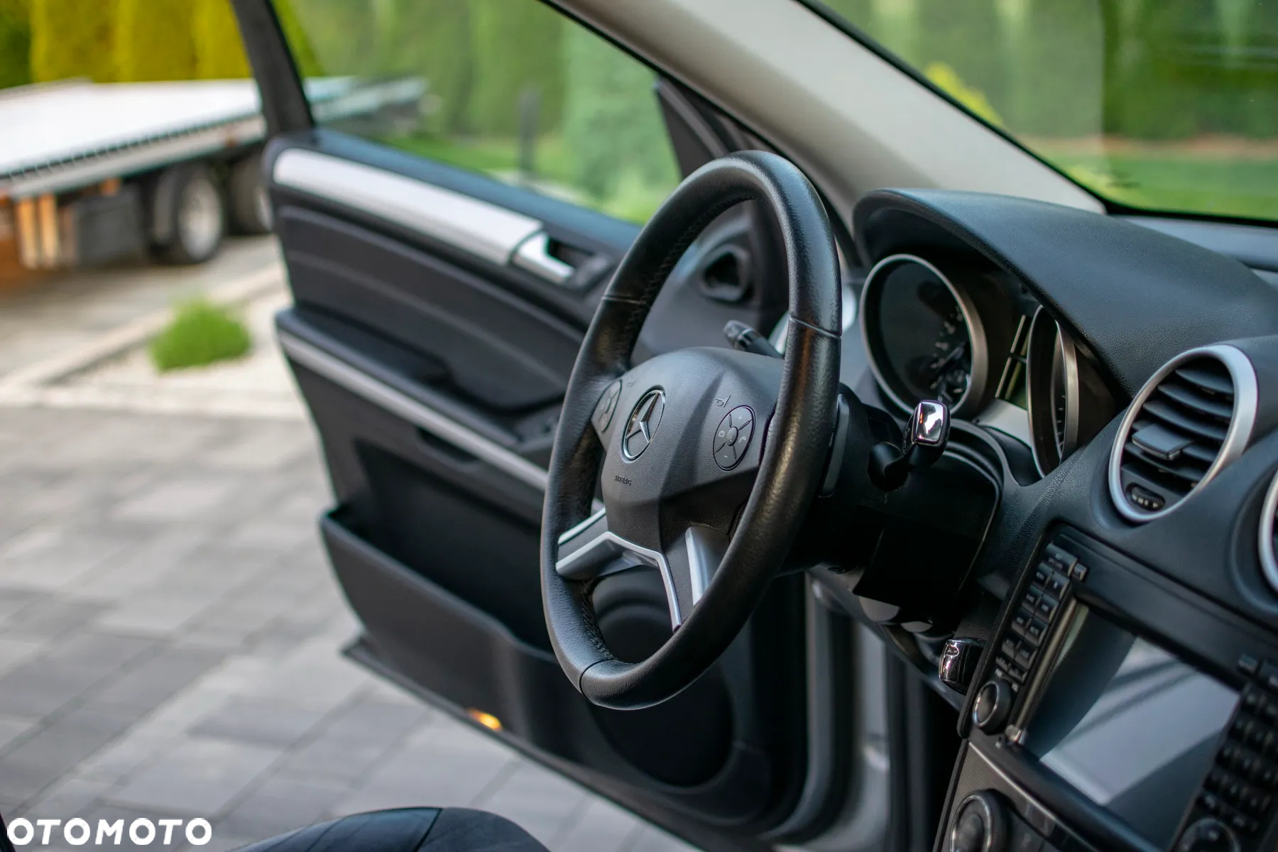Mercedes-Benz ML - 37