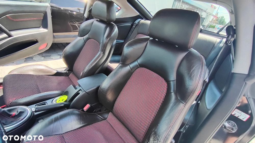Hyundai Coupe 2.0 GLS - 17