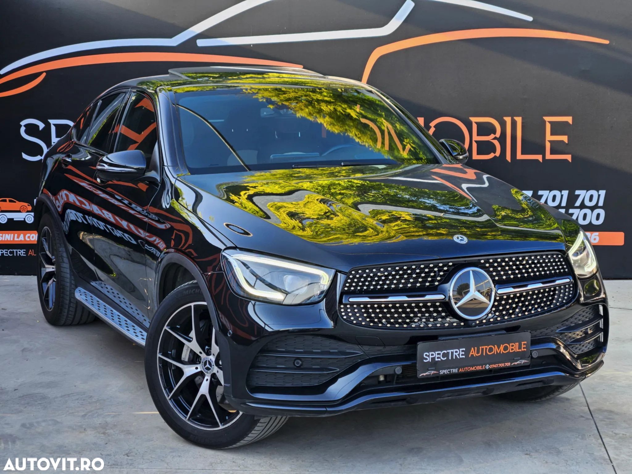 Mercedes-Benz GLC 300 e 4MATIC - 1