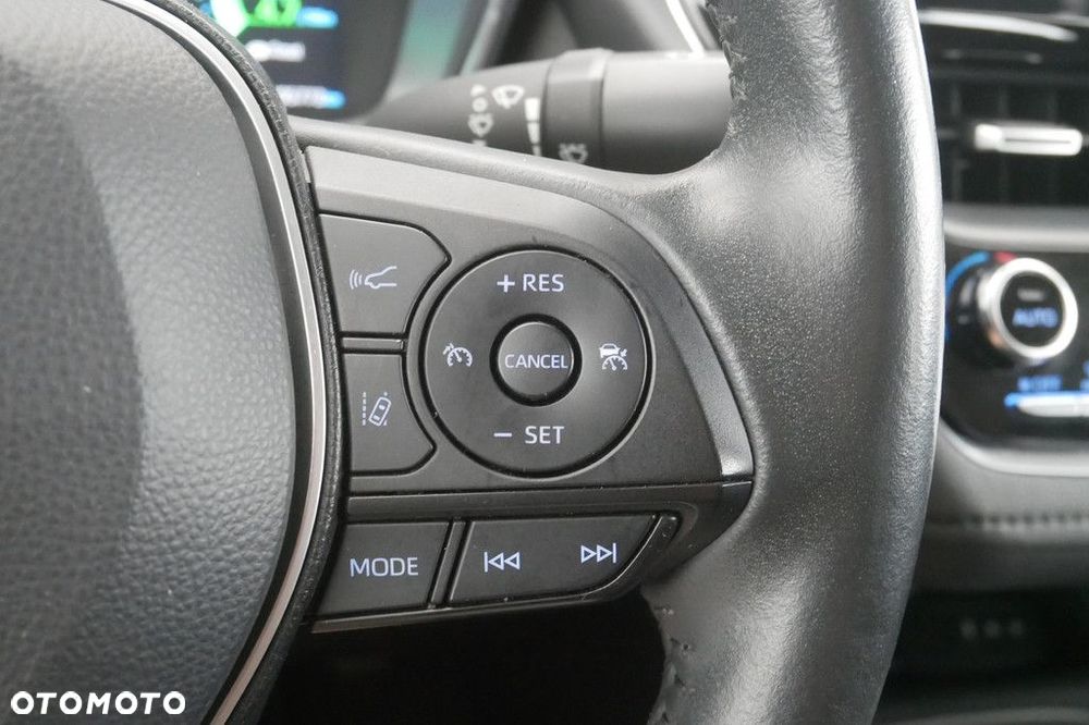 Toyota Corolla 1.8 Hybrid Active - 23