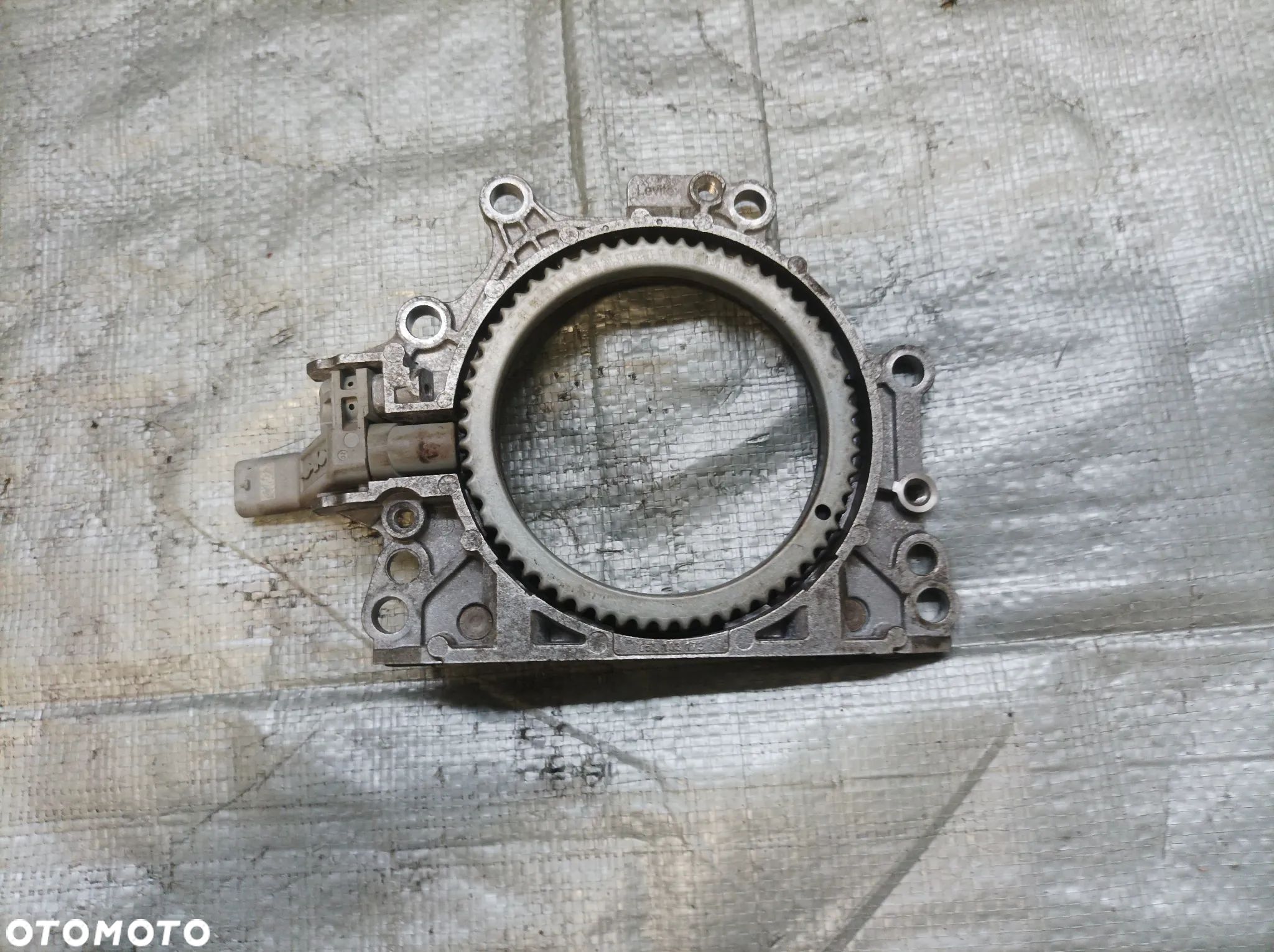 Vw Skoda Audi 2,0 TDI uszczelniacz wału 05L103173 - 1
