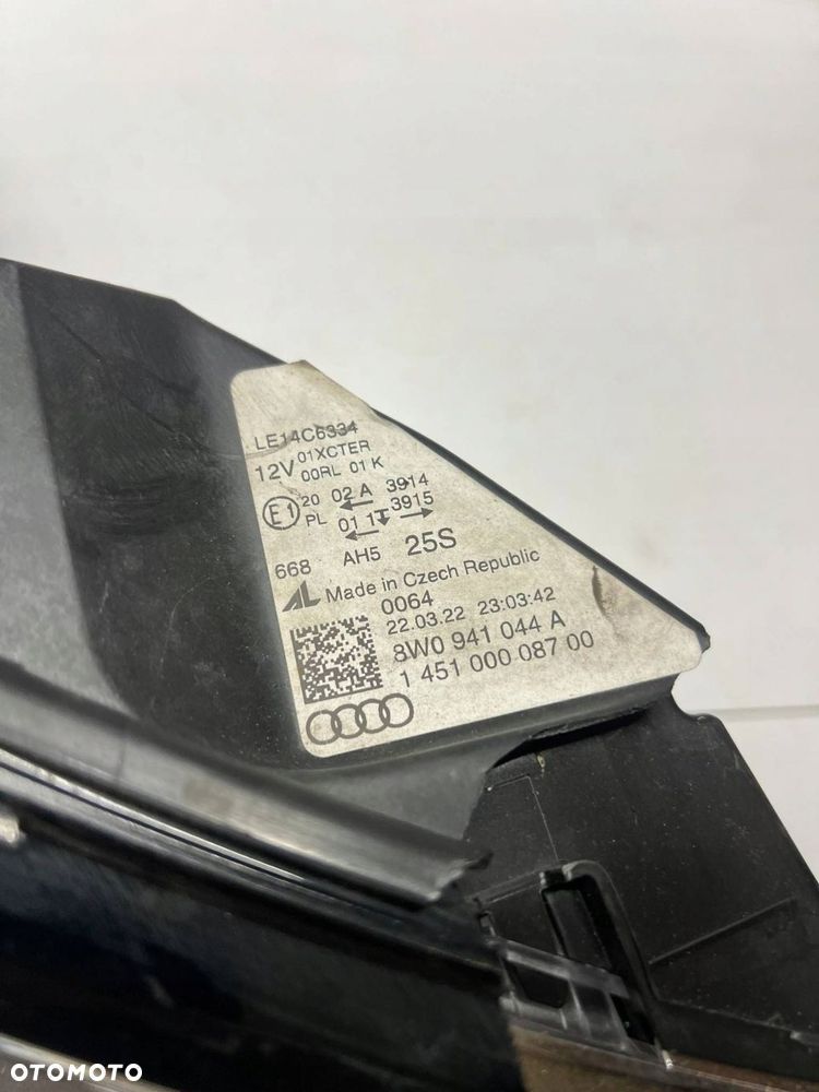 8W0 941 044 Reflektor lampa uszkodzona Audi A4 S4 B9 PRAWA - 5