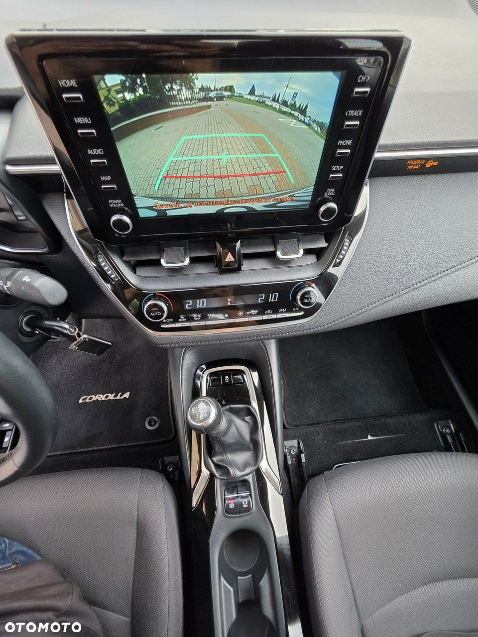 Toyota Corolla - 2