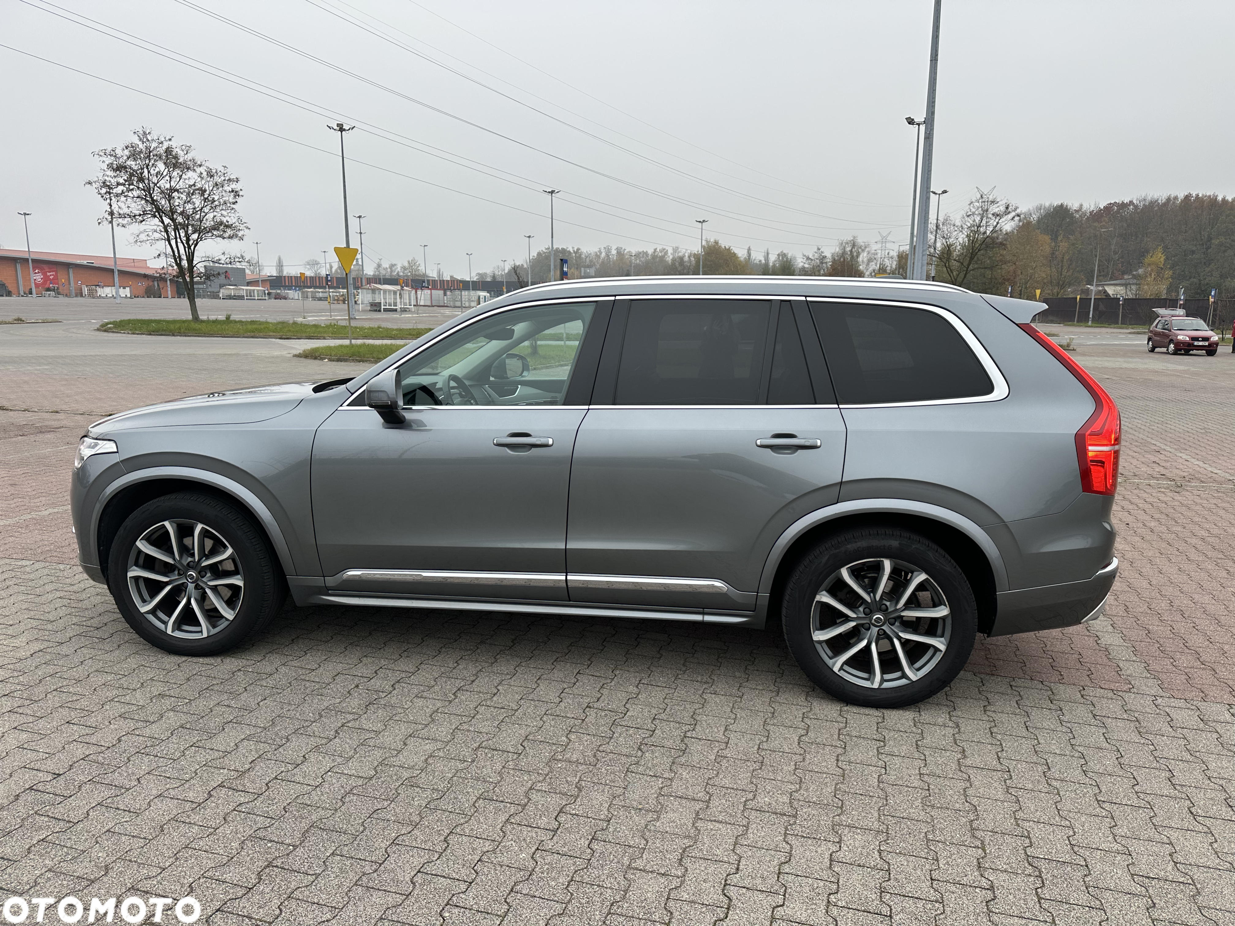 Volvo XC 90 D5 SCR AWD Inscription 7os - 3