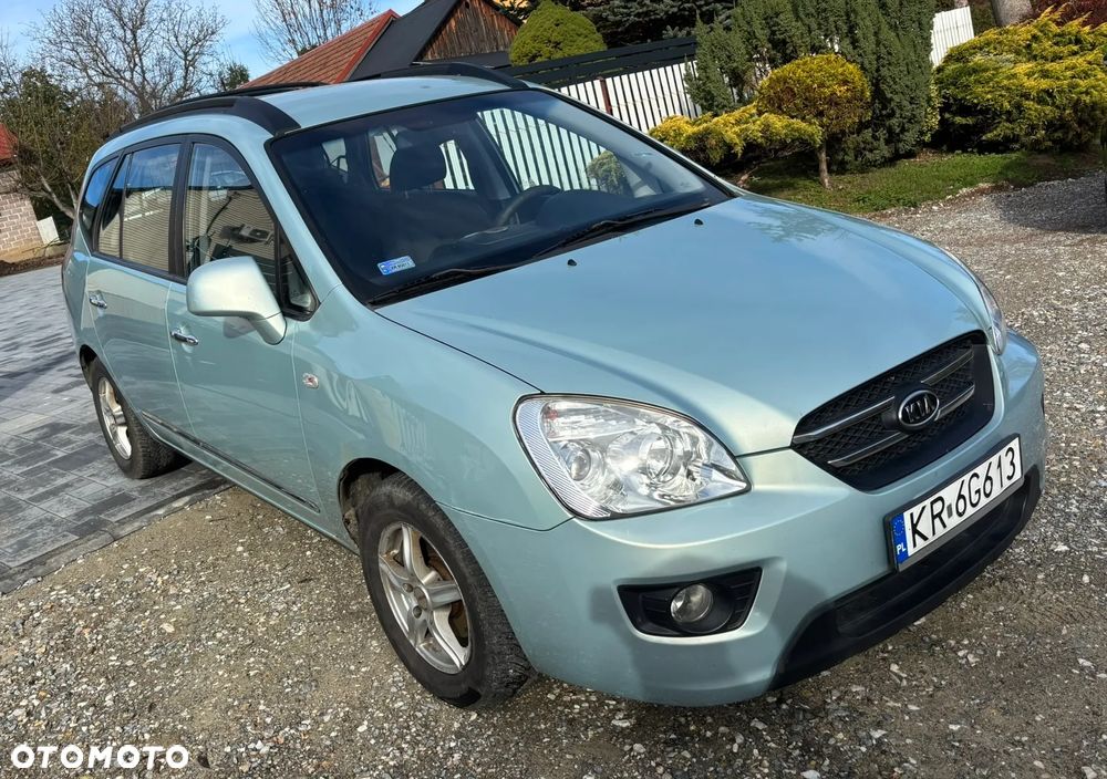 Kia Carens 2.0 CRDi Tour - 3