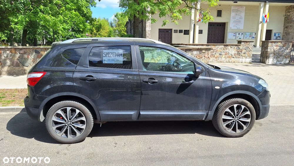 Nissan Qashqai 2.0 4x4 Tekna - 5