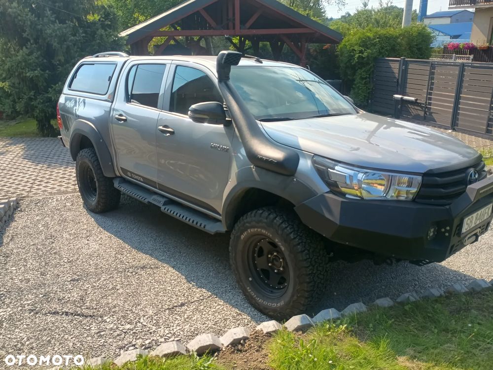 Toyota Hilux 2.4 D-4D Double Cab DLX 4x4 - 6