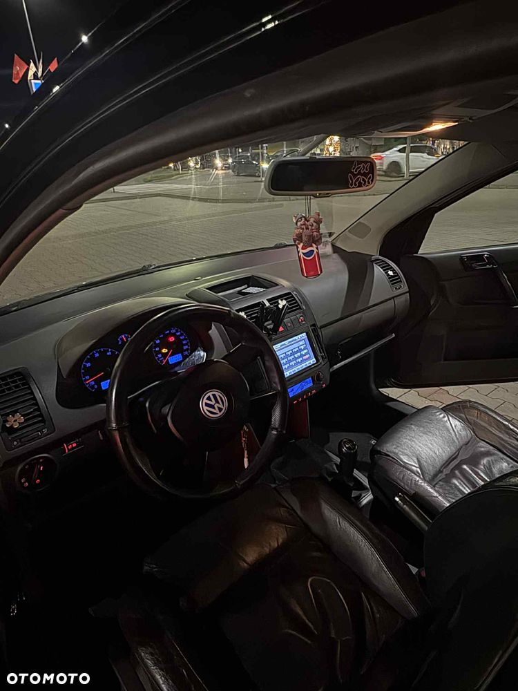 Volkswagen Polo - 7
