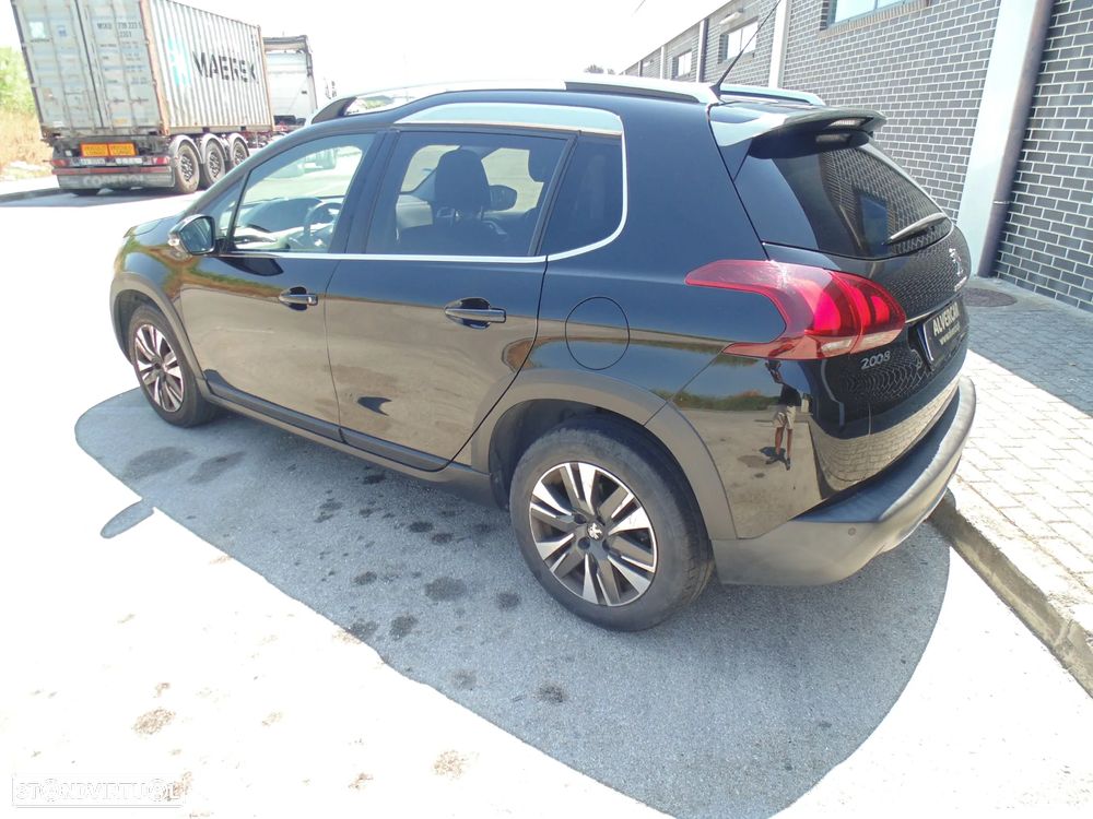 Peugeot 2008 1.6 BlueHDi Allure - 14