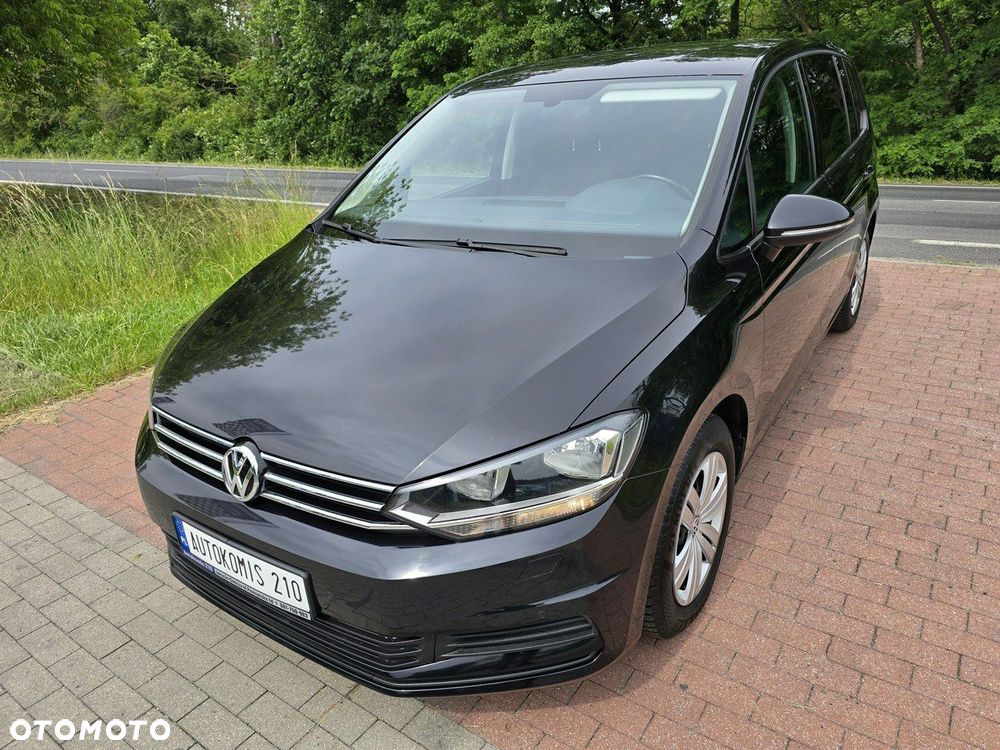 Volkswagen Touran - 2