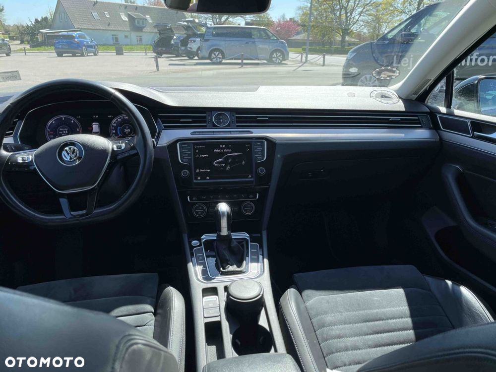Volkswagen Passat Variant 2.0 TDI DSG (BlueMotion Technology) Highline - 4