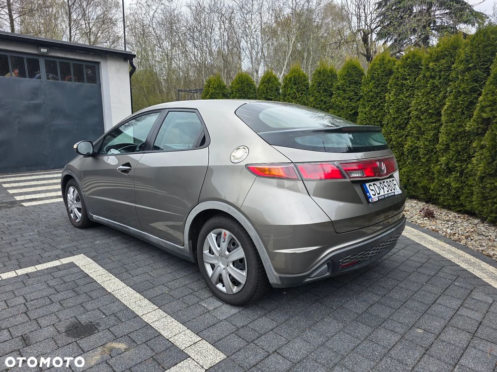 Honda Civic 1.4 Comfort - 2
