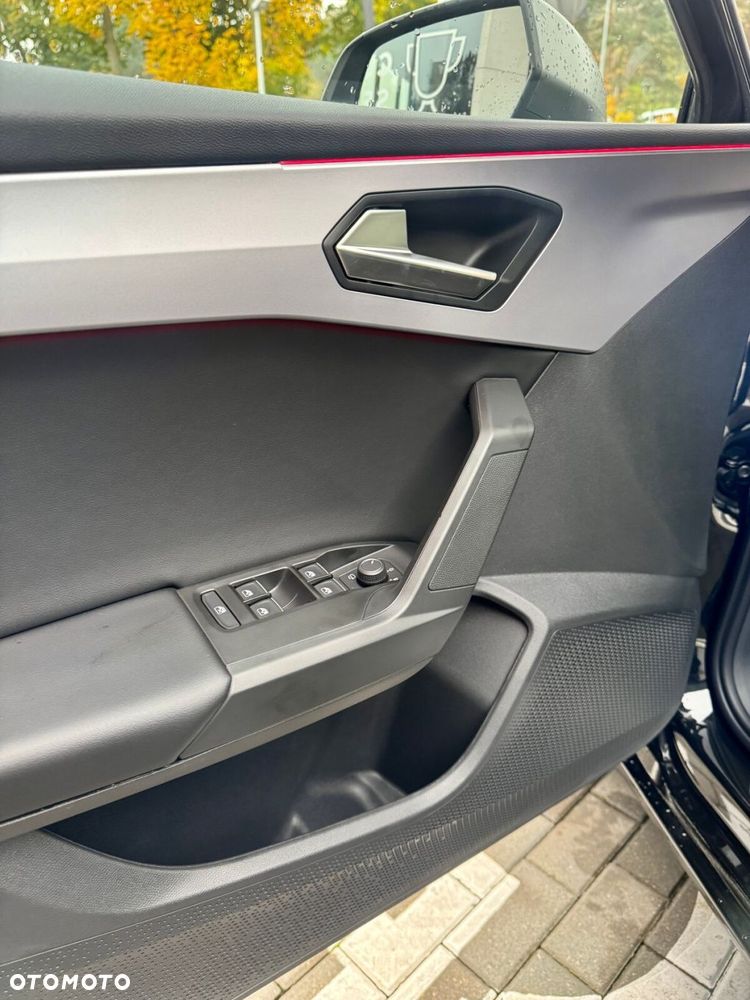 Seat Leon 1.5 eTSI FR DSG - 20