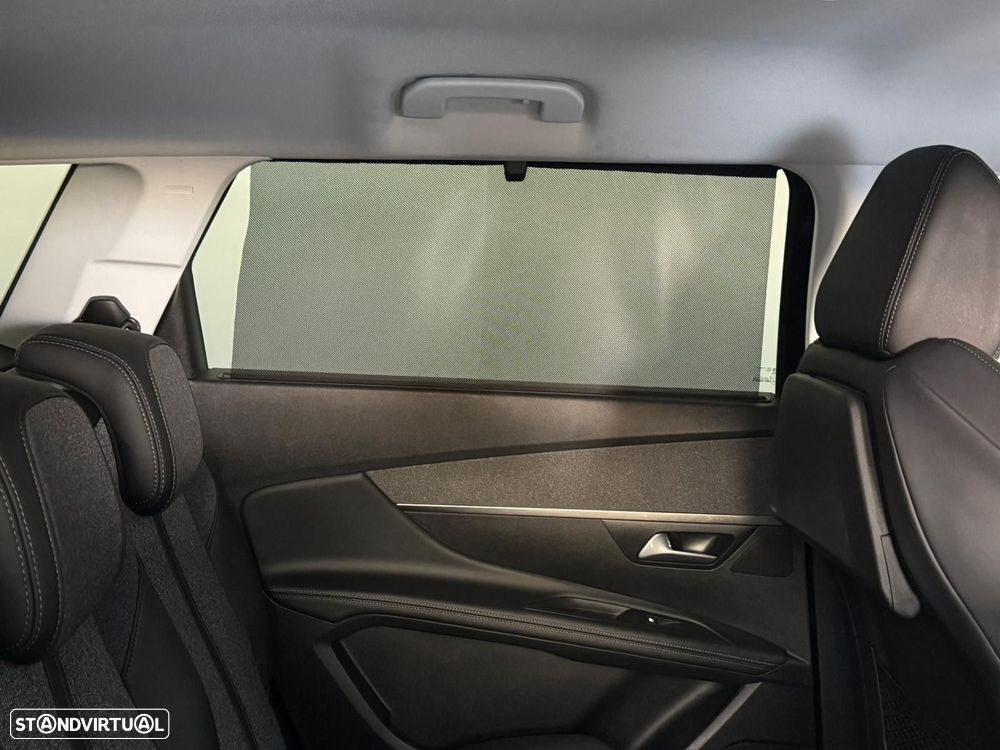 Peugeot 5008 1.5 BlueHDi Active Pack EAT8 - 26