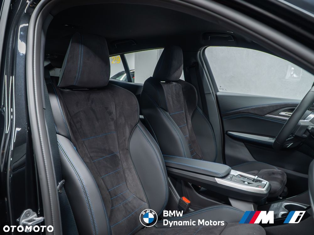 BMW iX2 eDrive20 - 22