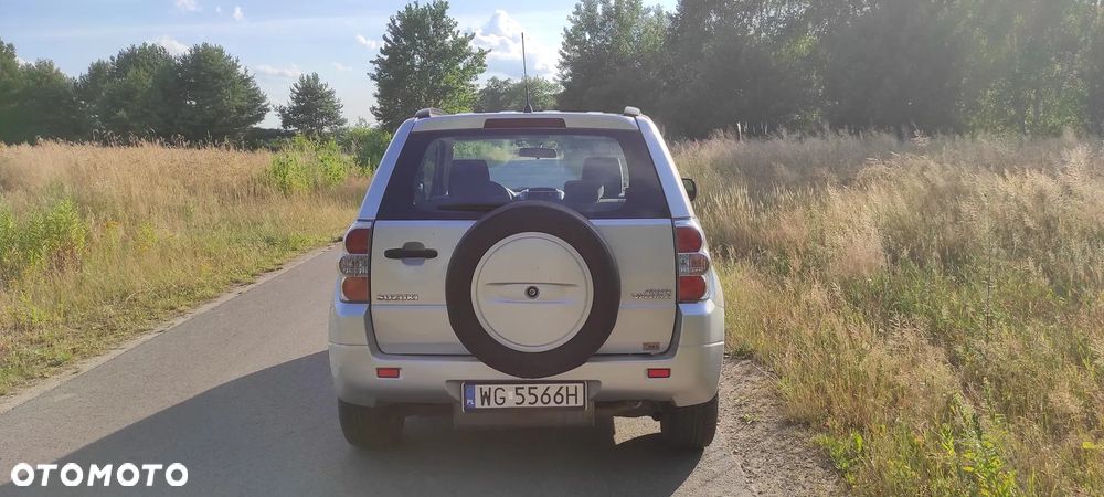 Suzuki Grand Vitara 1.6 - 7