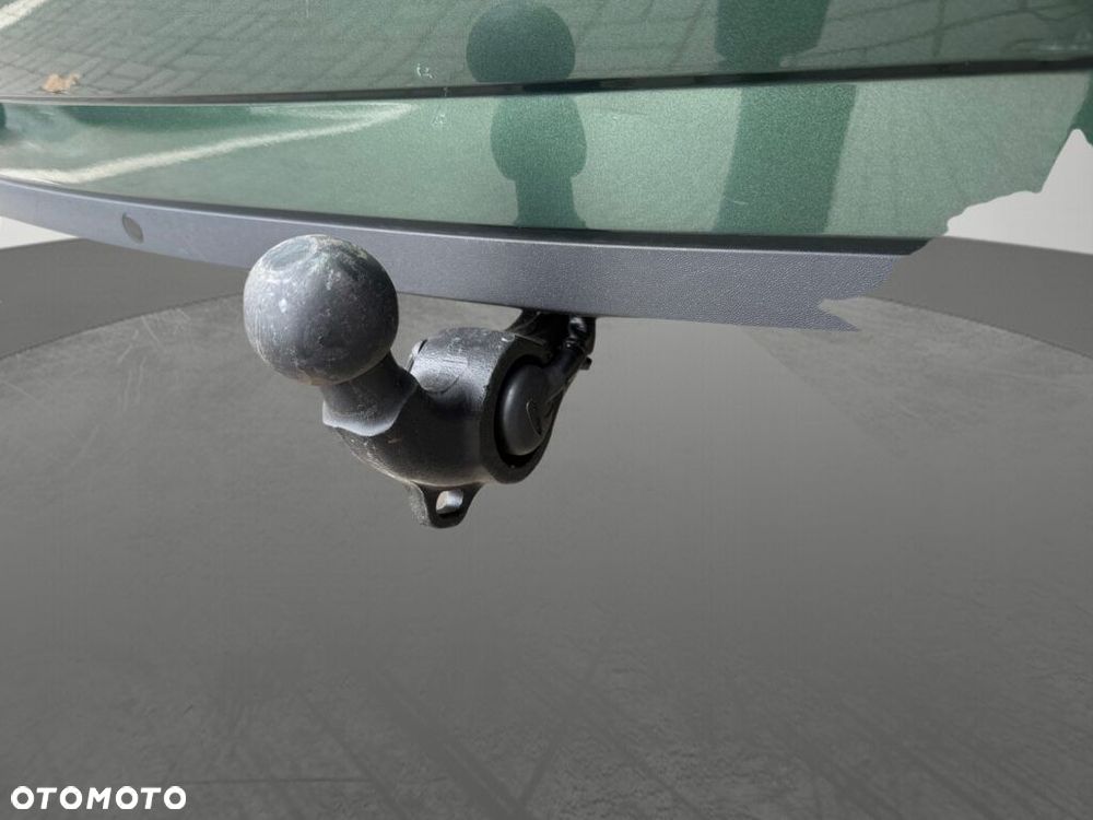 Skoda Superb 2.0 TDI SCR Ambition DSG - 6