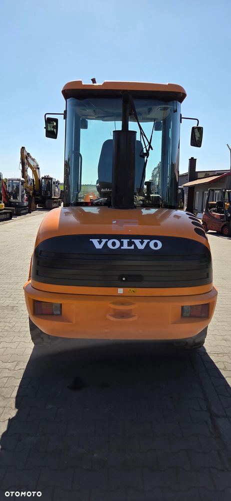 Volvo <<Ładowarka Volvo L30, 1999r, opony 90%dobre,łyżka+widły, z Niemiec>> - 7