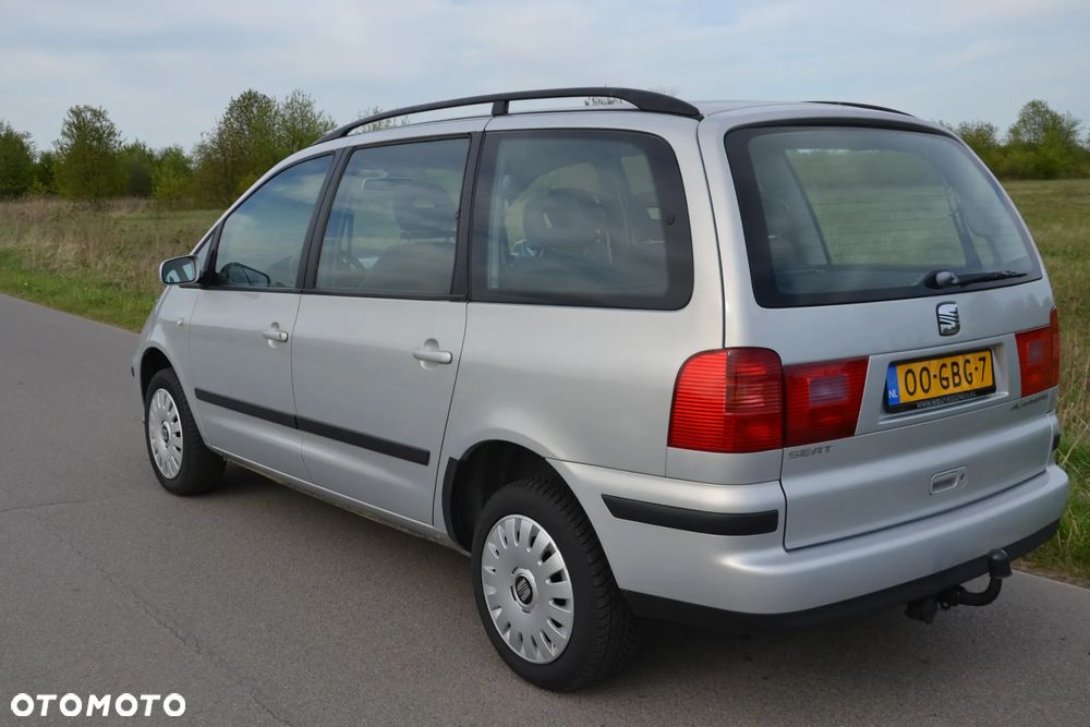 Seat Alhambra 2.0i Comfort - 10