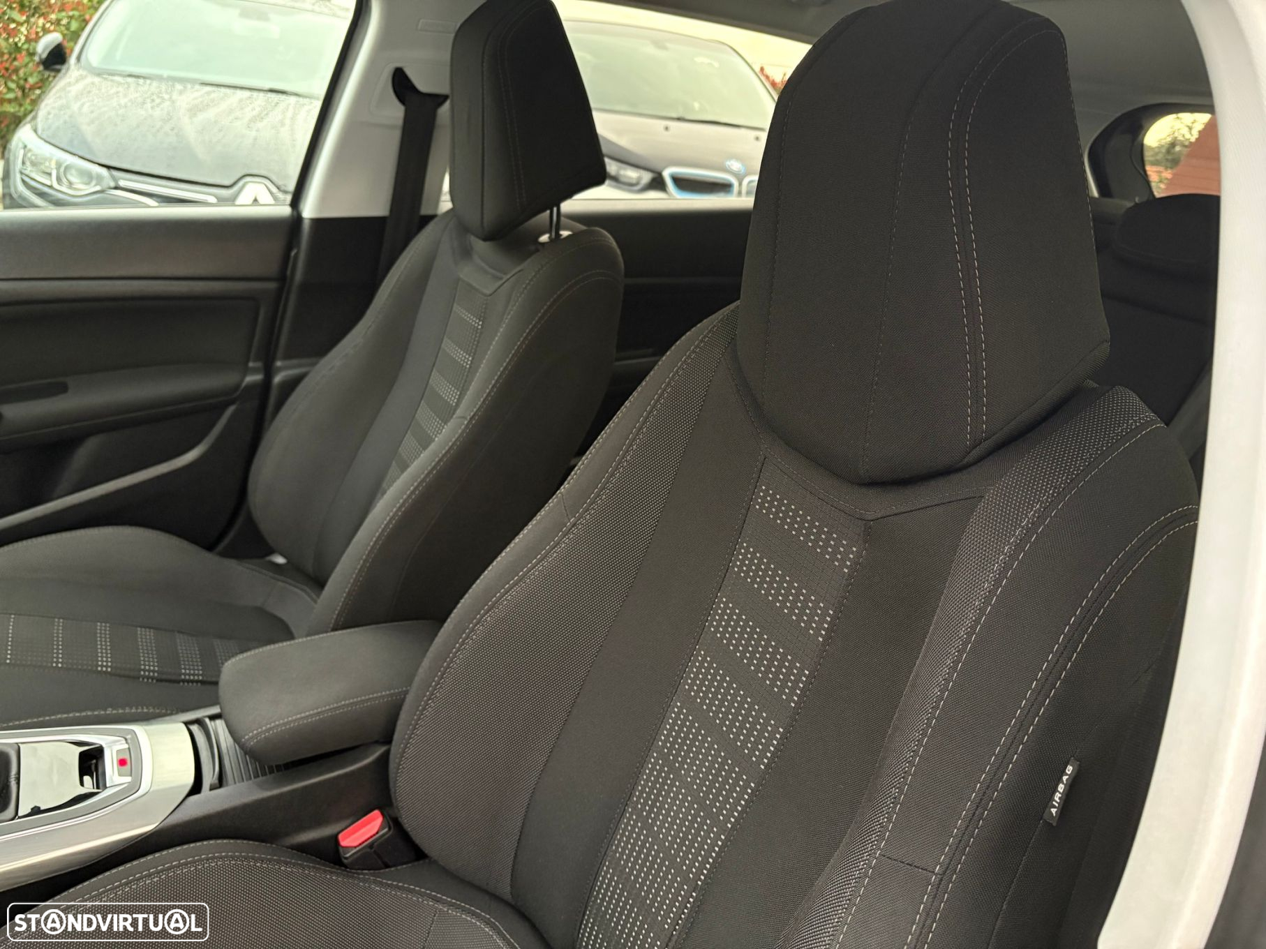 Peugeot 308 1.6 BlueHDi Allure J17 - 26