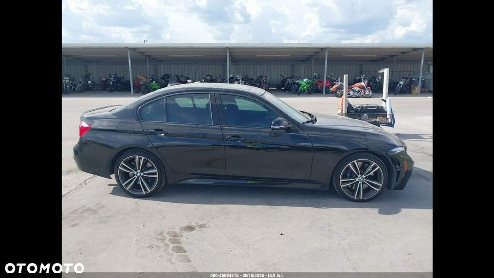 BMW Seria 3 340i M Sport - 6