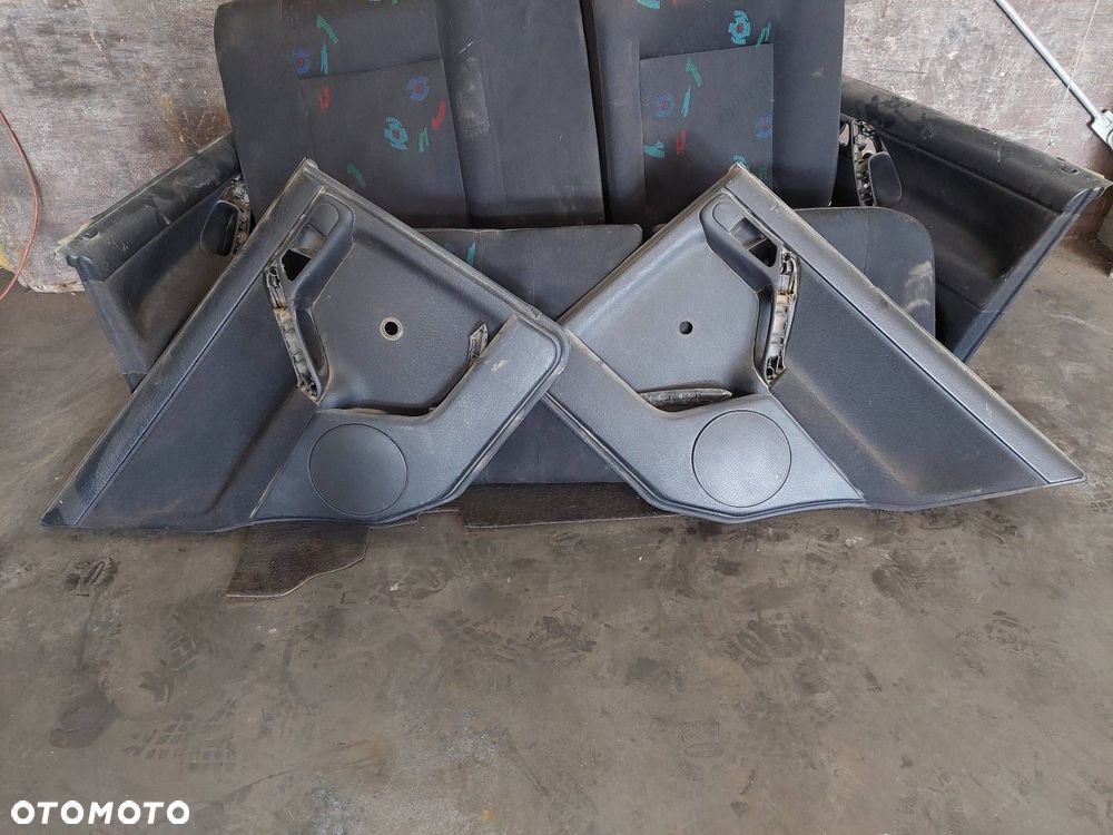 KOMPLET FOTELI LEWY PRAWY PRZÓD + KANAPA TYŁ + BOCZKI GOLF III HB 5D - 2