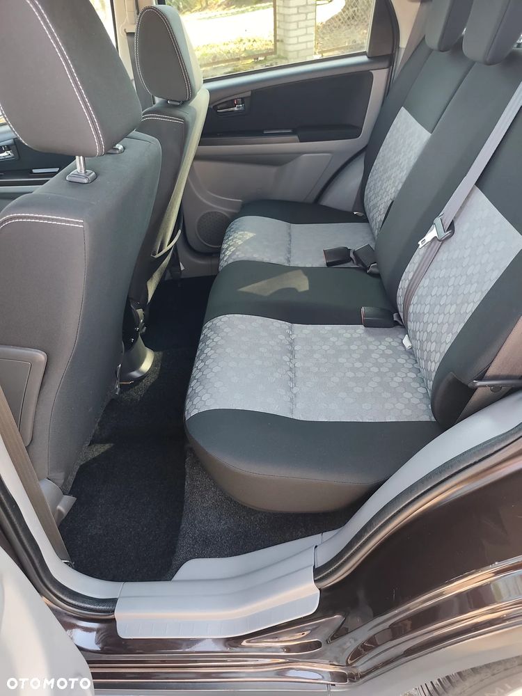 Suzuki SX4 Classic 2.0 DDiS 4x4 Style - 22