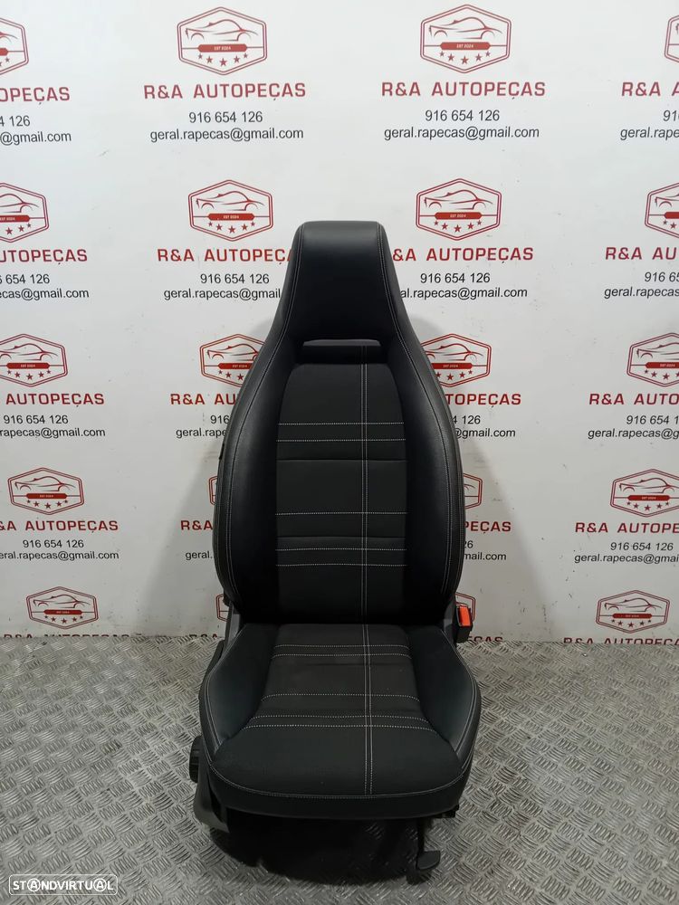 Conjunto de Bancos Mercedes Class A W176 Original - 17