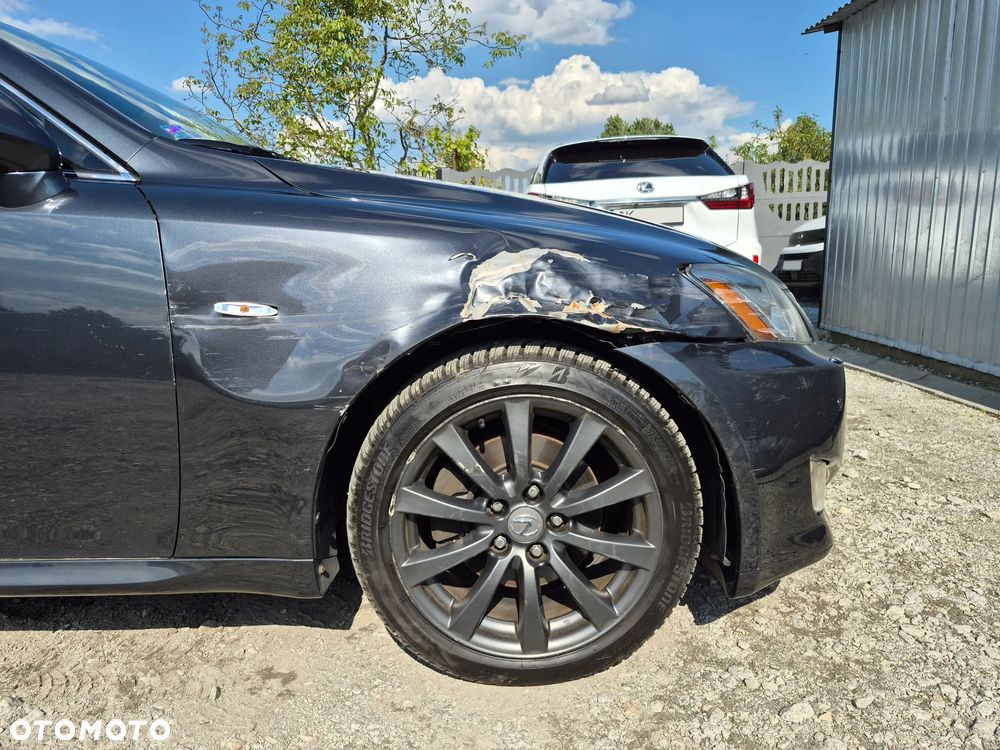 Lexus IS 250 Prestige - 32