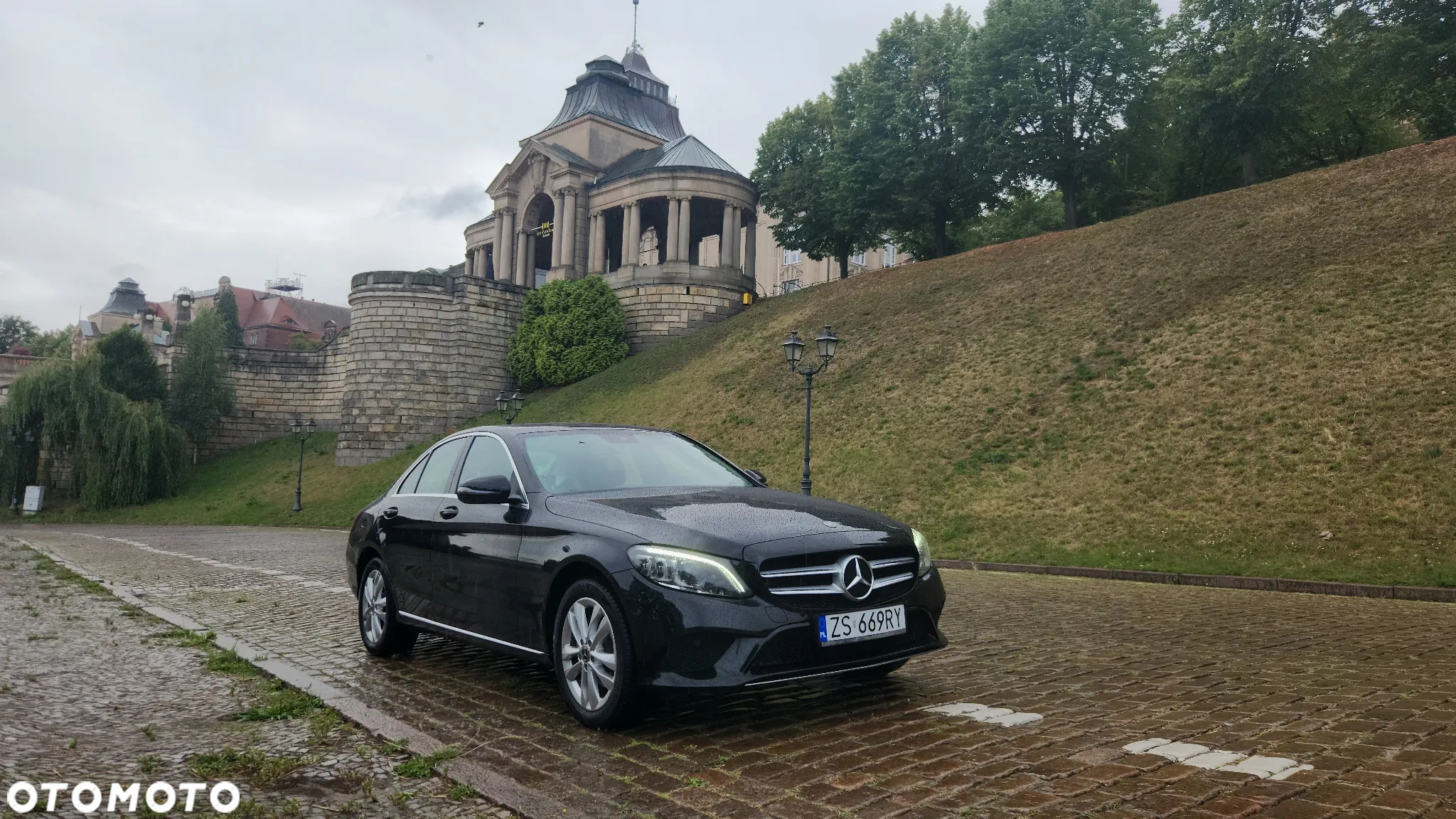 Mercedes-Benz Klasa C 200 4MATIC 9G-TRONIC - 2