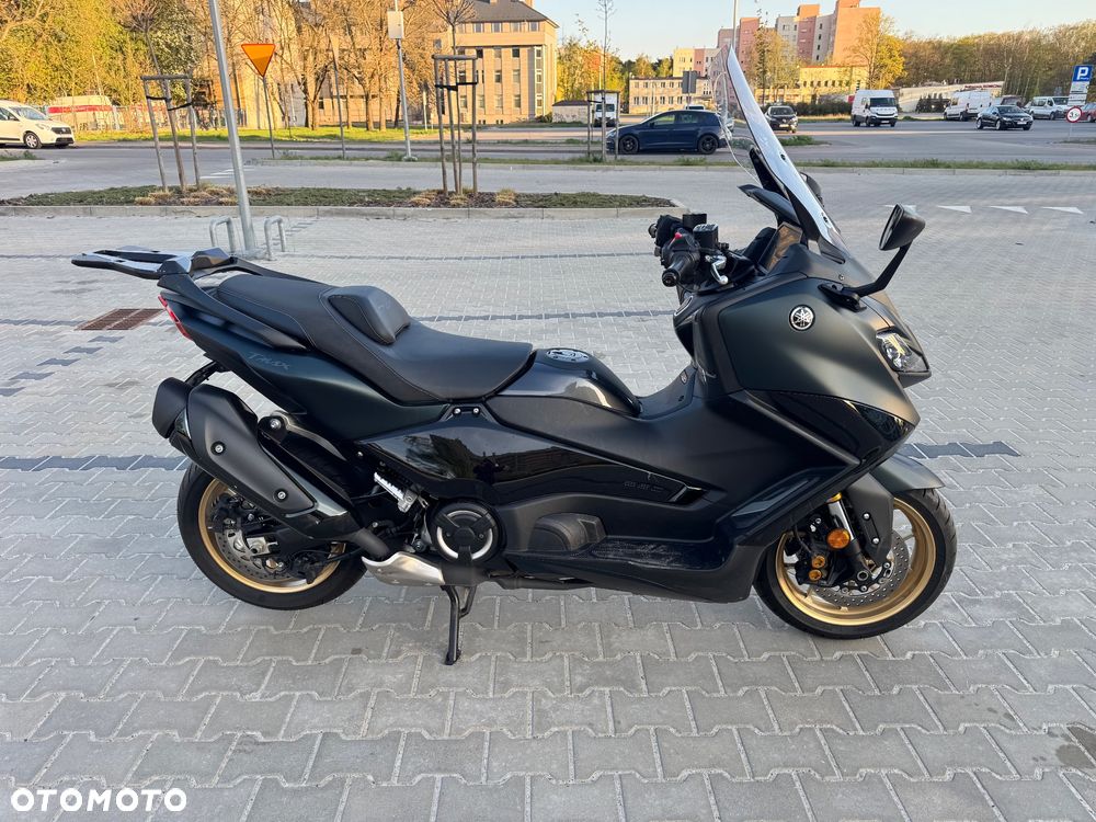 Yamaha Tmax - 8