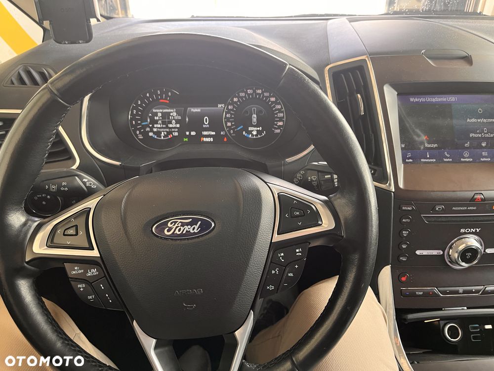 Ford S-Max - 7