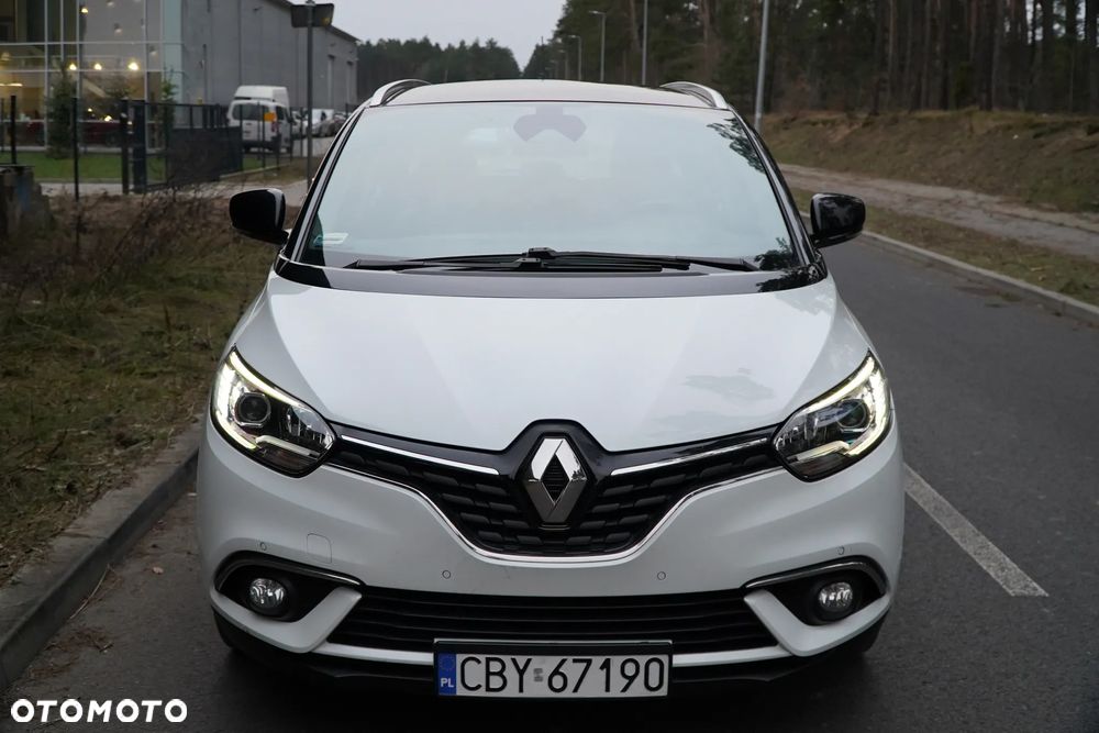 Renault Grand Scenic - 20