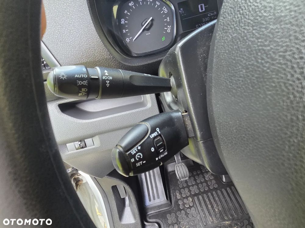 Opel Vivaro - 20