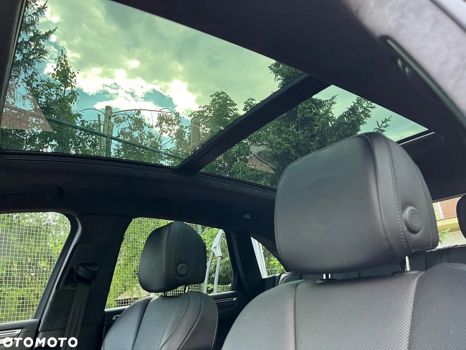 Porsche Macan Turbo - 19