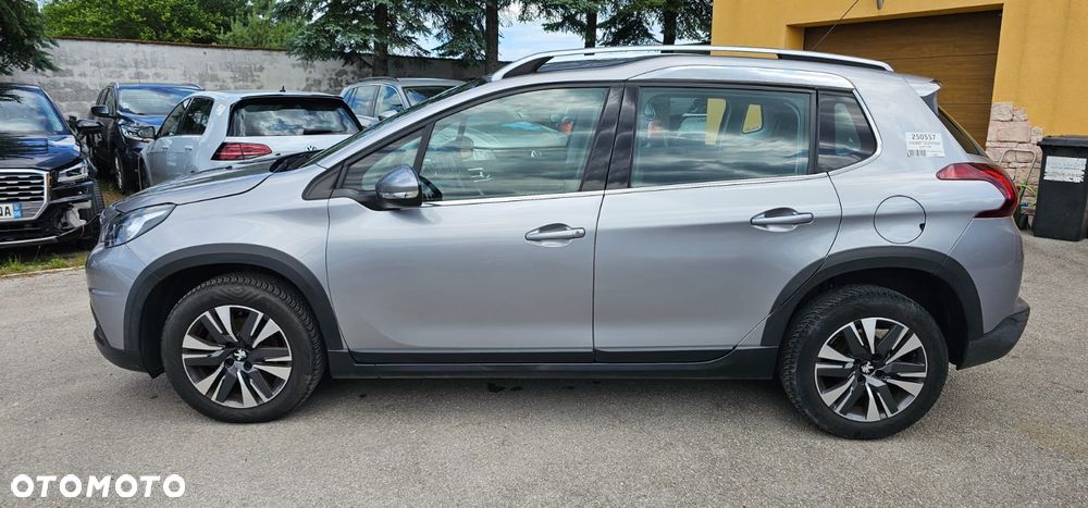 Peugeot 2008 PureTech 110 Stop&Start Allure - 4