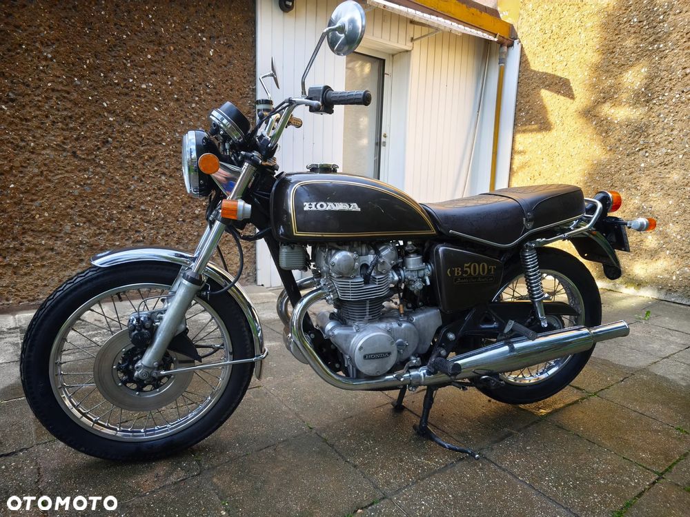 Honda CB - 2
