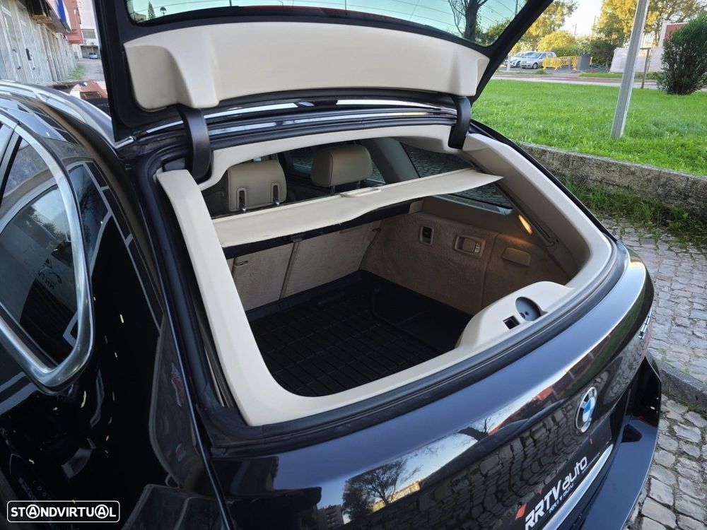 BMW 520 d Line Luxury Auto - 30