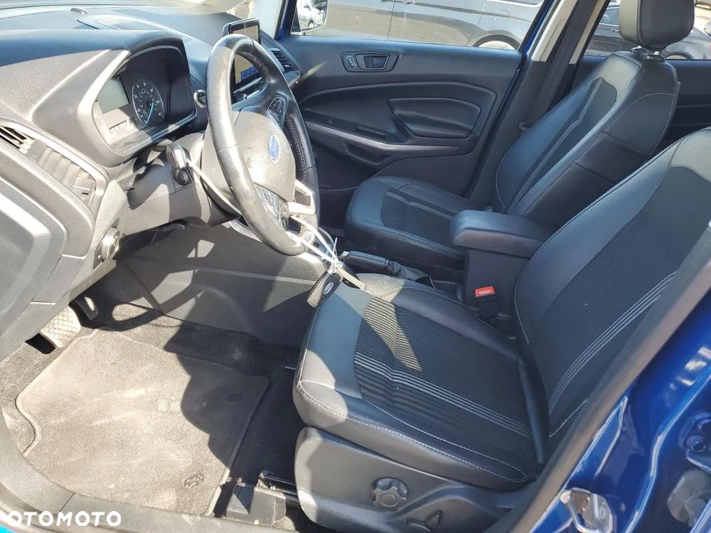 Ford EcoSport - 9